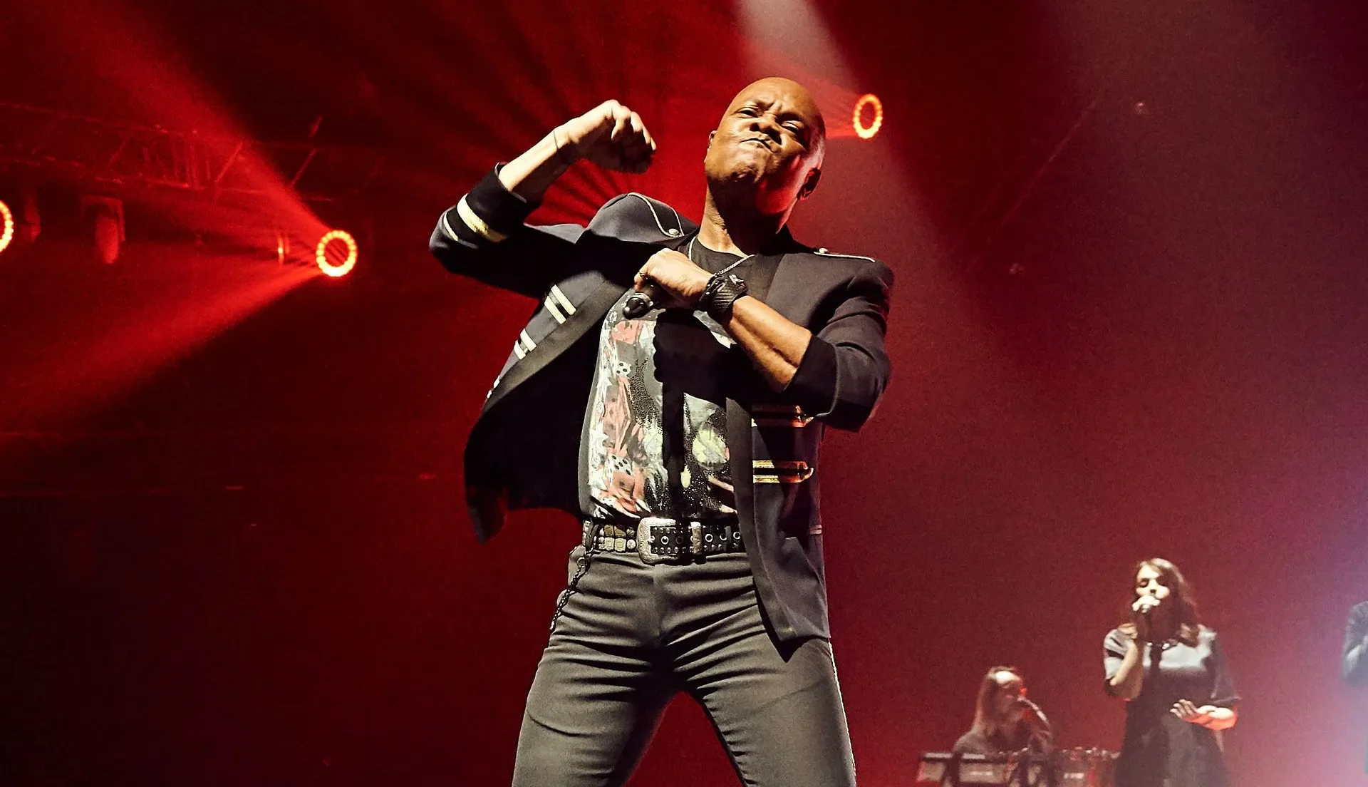 Mario Ramsamy (Emile & images)